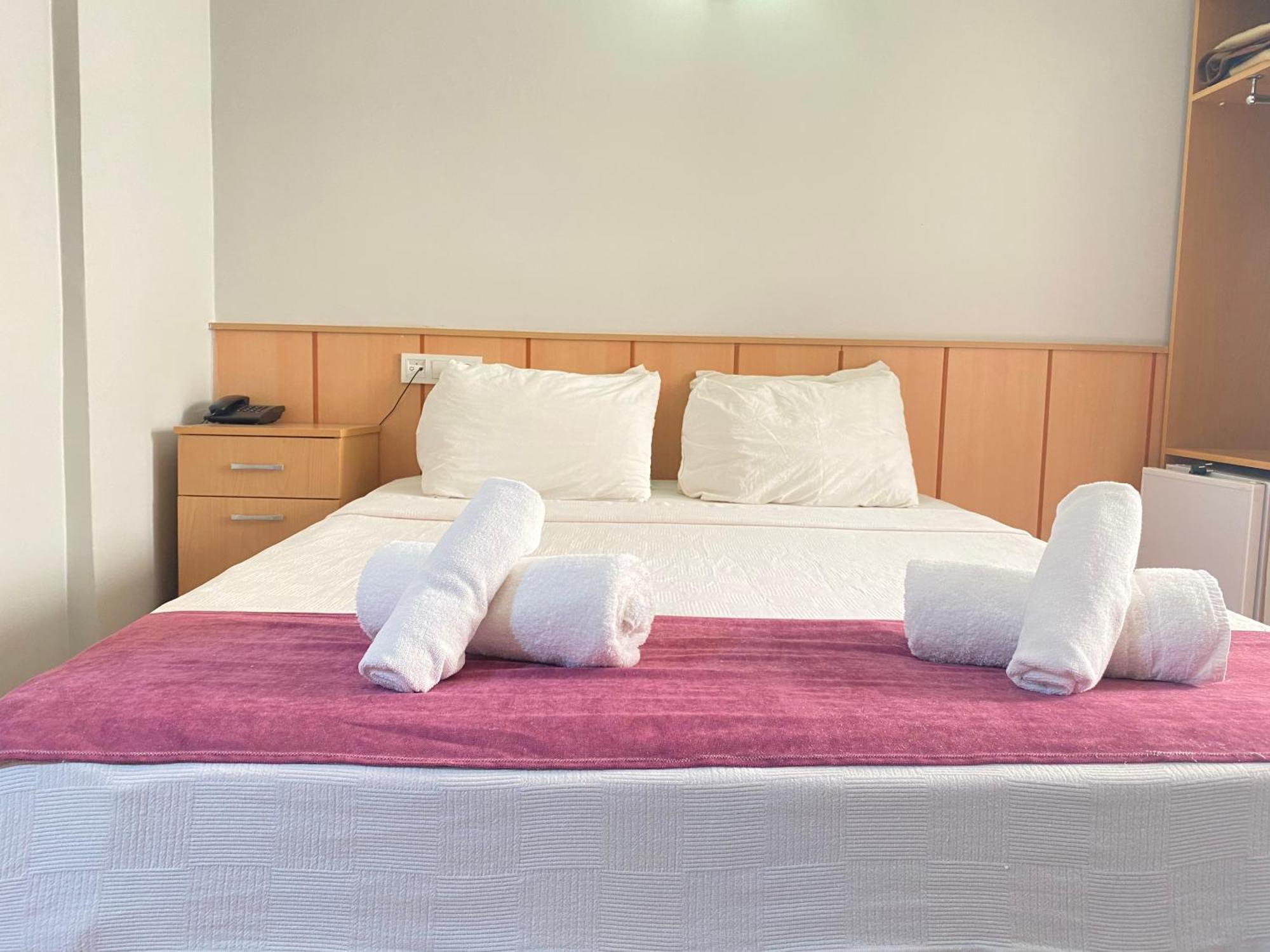 Hotel Oezsefa Istanbul Eksteriør billede